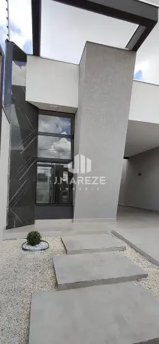 Casa à venda, Residêncial Joaquim Vicente de Castro, próximo a sociedade rural de Apucaran