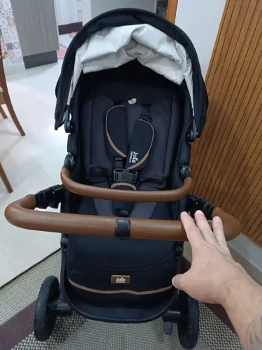 Carrinho de Bebê Joie Signature Aeria Eclipse - Premium, Elegante e Completo