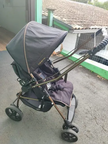 Carrinho de bebê galzerano