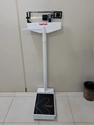Balança antropométrica