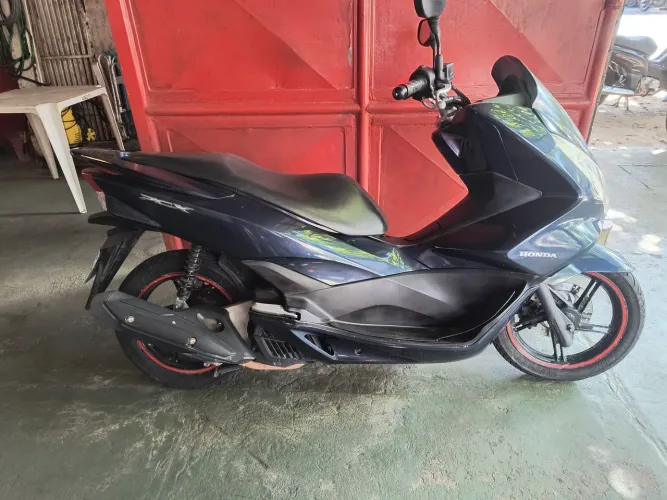 Leia o anúncio 4 Motos