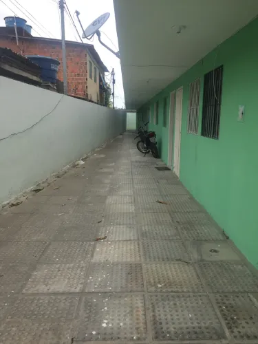 ALUGO APT NO BARRO PRIMEIRO ANDAR PROX ESTAÇÃO WERNECK METRO