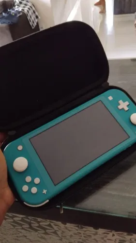 Switch Semi novo