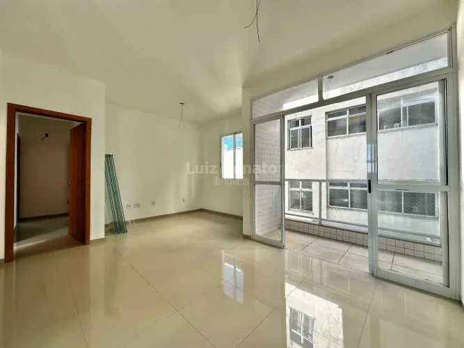 Apartamento à venda no bairro Gutierrez
