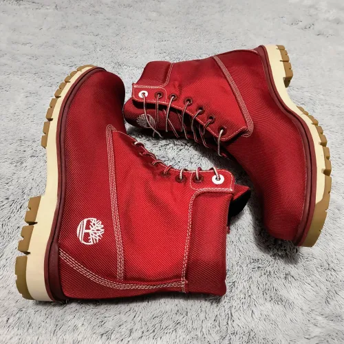 Bota Timberland vermelha cetim original importada nunca usada Tam 41