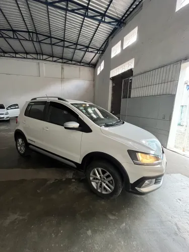 Volkswagen Crossfox 1.6 T. Flex 16V 5P 2015