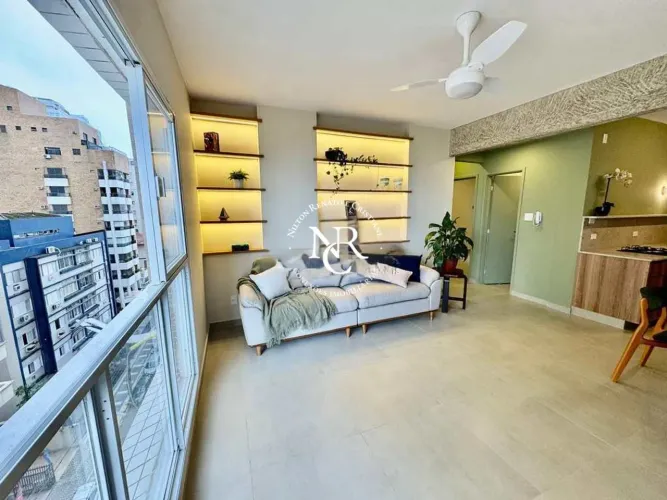 Apartamento para comprar na Aparecida frente mar, 2 quartos, 75m²