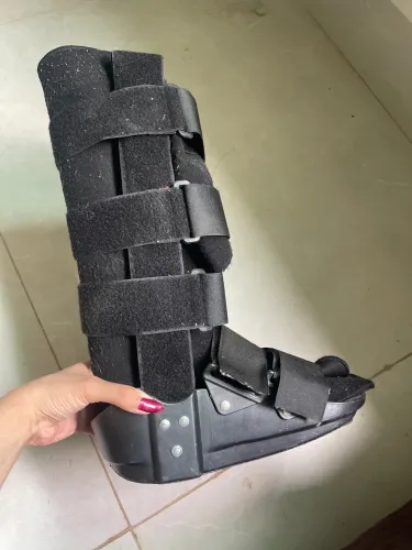 Bota imobilizadora tamanho P (37)