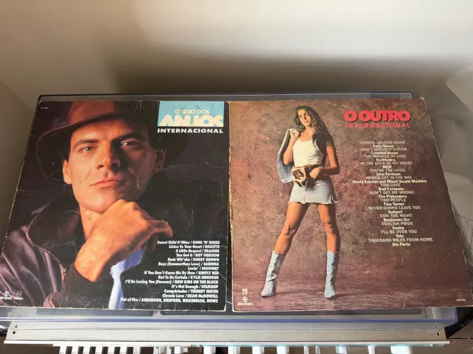 2 Discos de Vinil - Novelas Internacionais