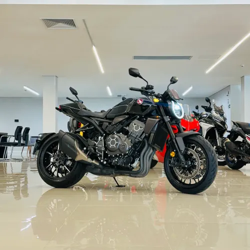 HONDA CB 1000R Black Edition