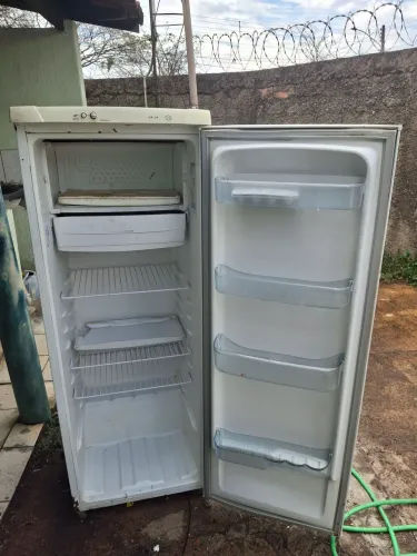 geladeira usada 300