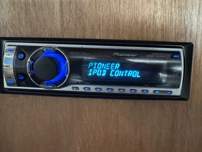 Cd rádio bluetooth pioneer deh-p4900ib lindo aparelho na promoção so 599,90