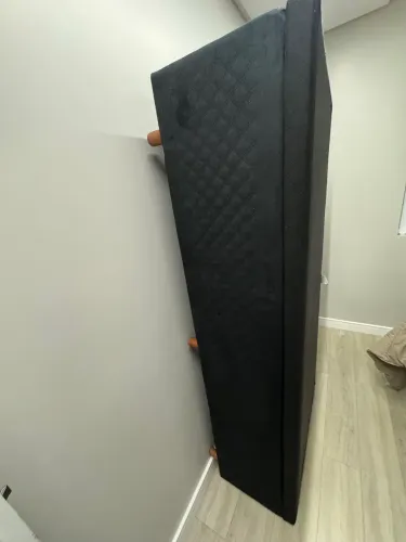Cama box de solteiro com baú