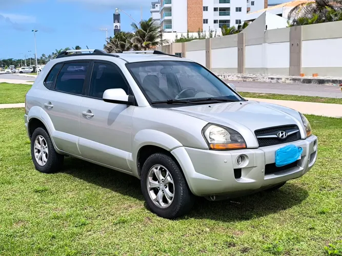 Hyundai Tucson 2.0 16V Aut. 2012