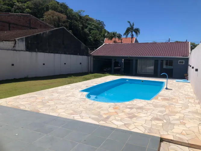 Casa Guaratuba com Piscina pacote fim de ano