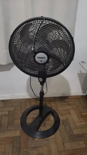 Ventilador de Pé Mondial - Funcionando Perfeitamente