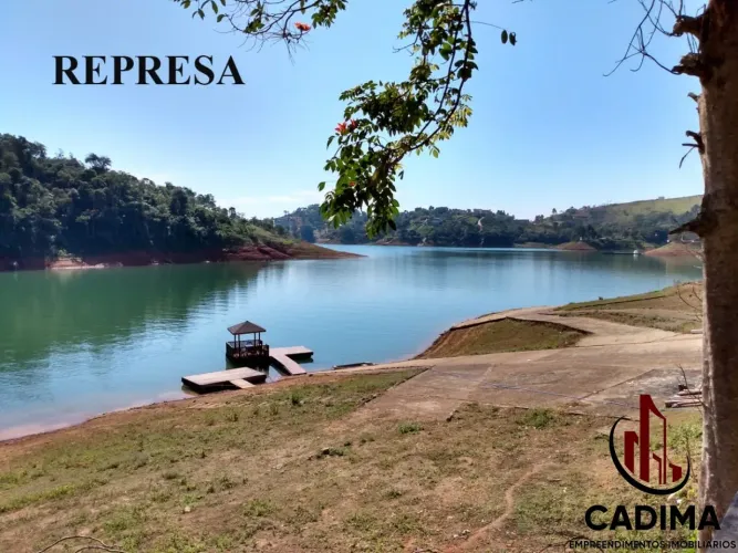 Linda Casa de Campo para Veraneio no Condomínio Paraíso de Igaratá!!!