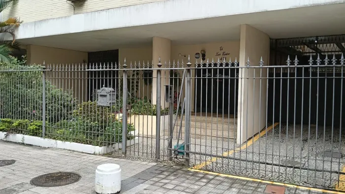 Vendo Apartamento Humaitá