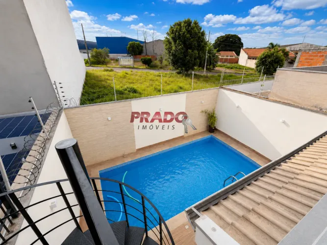Casa para alugar em Maringá, Jardim Espanha, com 3 quartos, com 140 m²