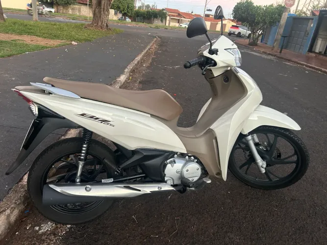 Honda Biz 2023
