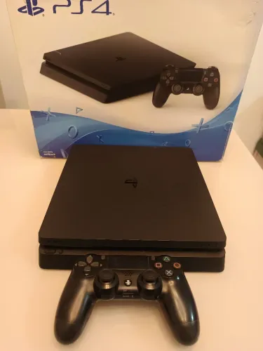 Playstation 4 slim 1tb