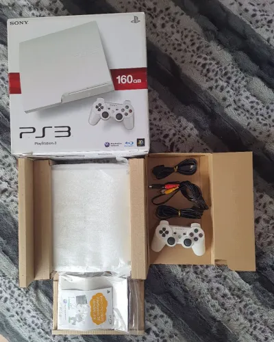 Playstation 3 slim Branco