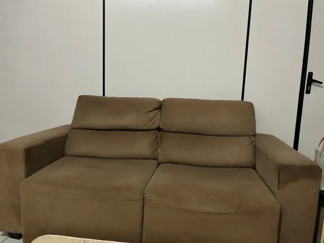 Sofá 1.78m retrátil