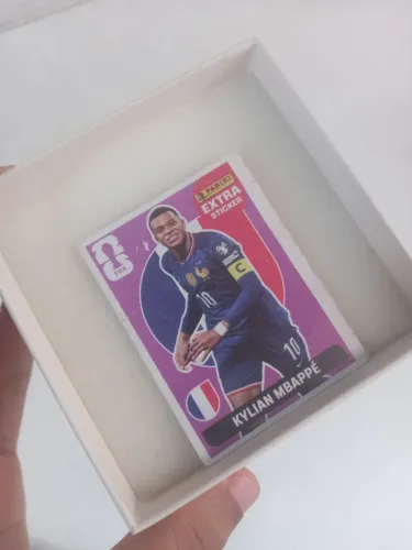 Cartinha Panini Extra Sticker KYLIAN MBAPPÉ BORDO + caixinha 