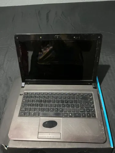 Notebook positivo pra retirar peças 