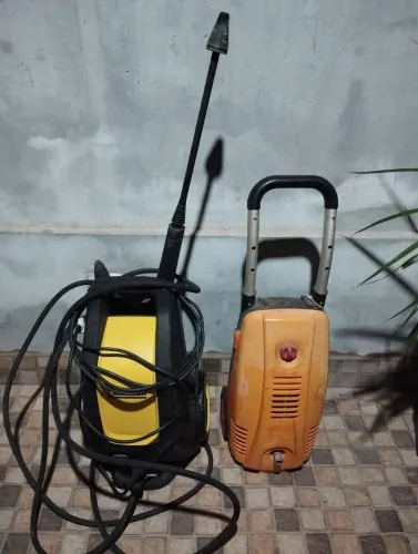 Kit com 2 Lavadoras de Alta Pressão Karcher e Intech - No Estado