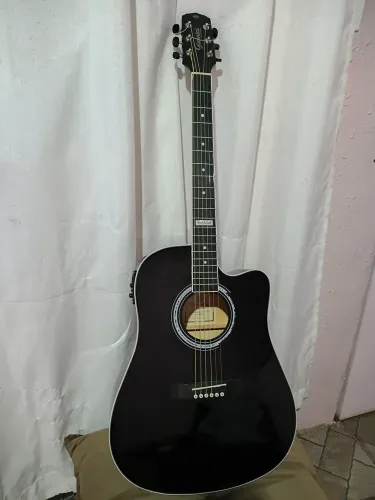Violão Giannini Performance semi novo