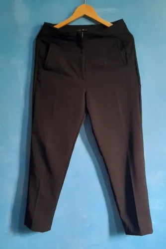 Calça Alfaitaria com Elastano Renner 40