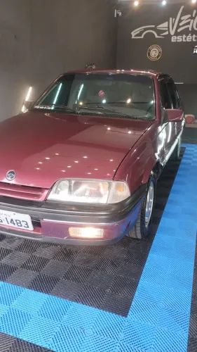 Chevrolet Monza GLS/ Hi-tech 2.0 EFI 2P E 4P 1995