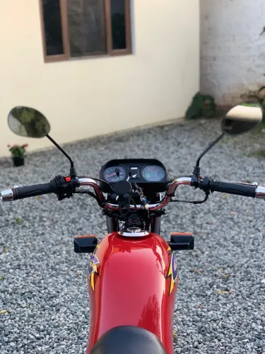 Vendo moto CG 99 com urgência por motivo de mudança