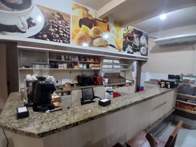 Panificadora e confeitaria no Centro de BC. Há 15 anos no local!