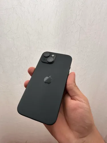 iPhone 15 128gb