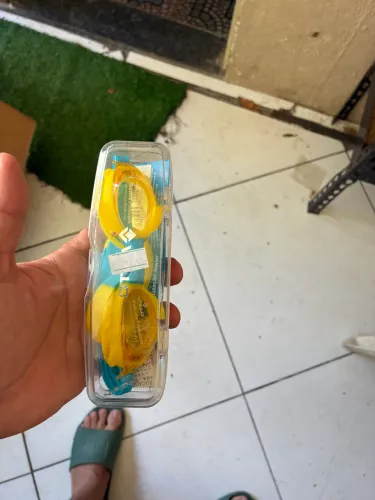 Óculos de Natação VOLLO - Novo - R$ 9,99cada