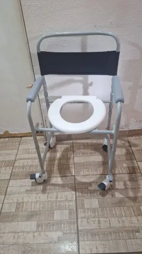Cadeira de banho dobrável adulto em aço nova