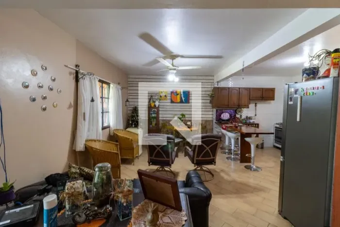 Casa à Venda - Vila Nova, 3 Quartos, 100 m2
