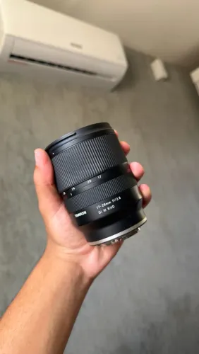 Lente Tamron 17-28mm 2.8 Di III RXD ? Grande Angular (USADA)