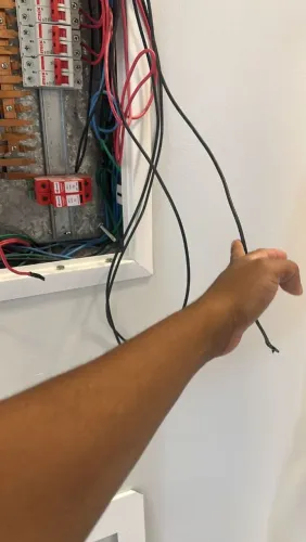 Eletricista Disponível pra emergência