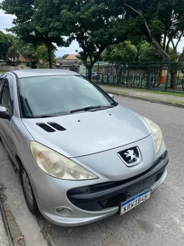 Peugeot 207 Sed. Passion XR Sport 1.4 Flex 8V 4P 2010