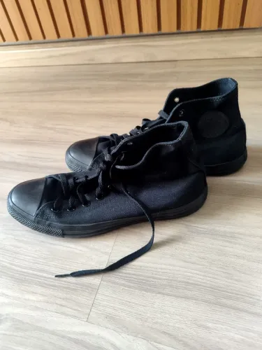 ALL star Chuck Taylor black