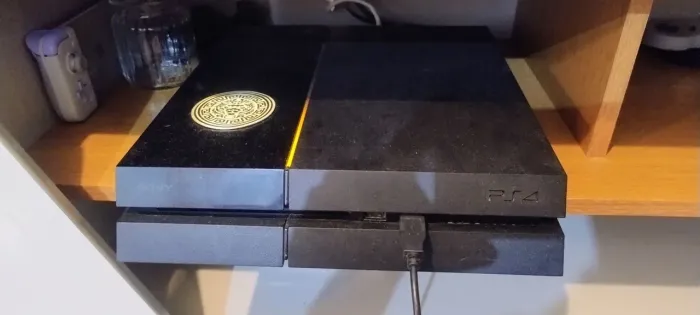 PS4 Fat 500gb 1 controle perfeito estado 