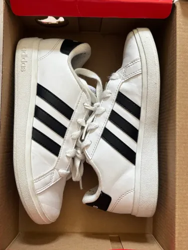 tênis adidas infantil original tamanho 31