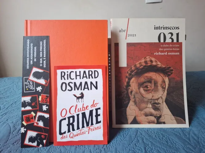O Clube do Crime das Quintas Feiras - Clube Intrínsecos