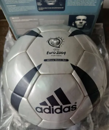 BOLA FUTEBOL ADIDAS ROTEIRO UEFA EUROCOPA 2004 PORTUGAL NOVA NA CAIXA FRETE GRATIS