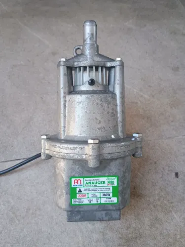 Bomba submersa