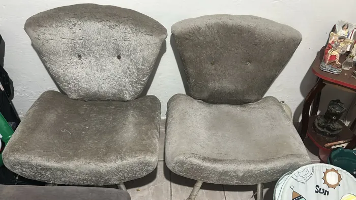 Duas Poltronas
