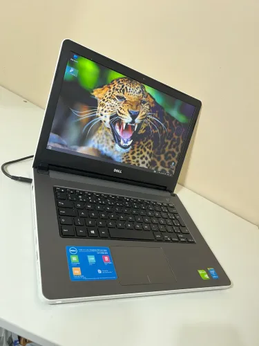 I5 + Gráfica Dedicada | 8GB RAM | 1000GB HD | Notebook Dell |